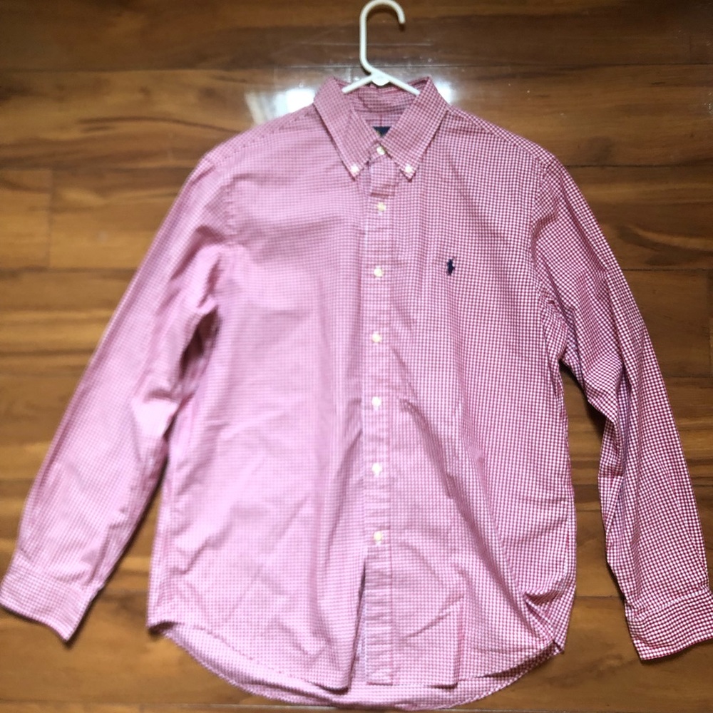 Men’s Ralph Lauren red and white checkered casual button down shirt
